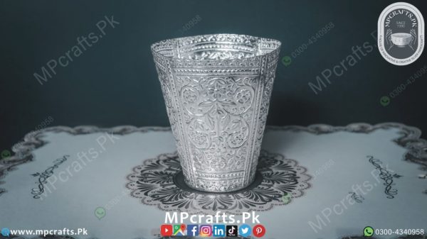 Glass - Image 5
