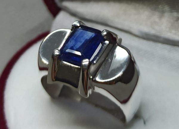 Silver Ring with Blue Stone (RBS08)