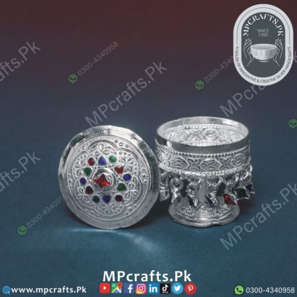 Kajol Box Jhalar Wali - Image 3